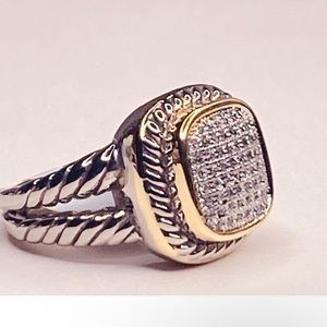 Boutique Chunky Rhodium Plated Pave Crystals Square Twisting Cable Bands Ring
